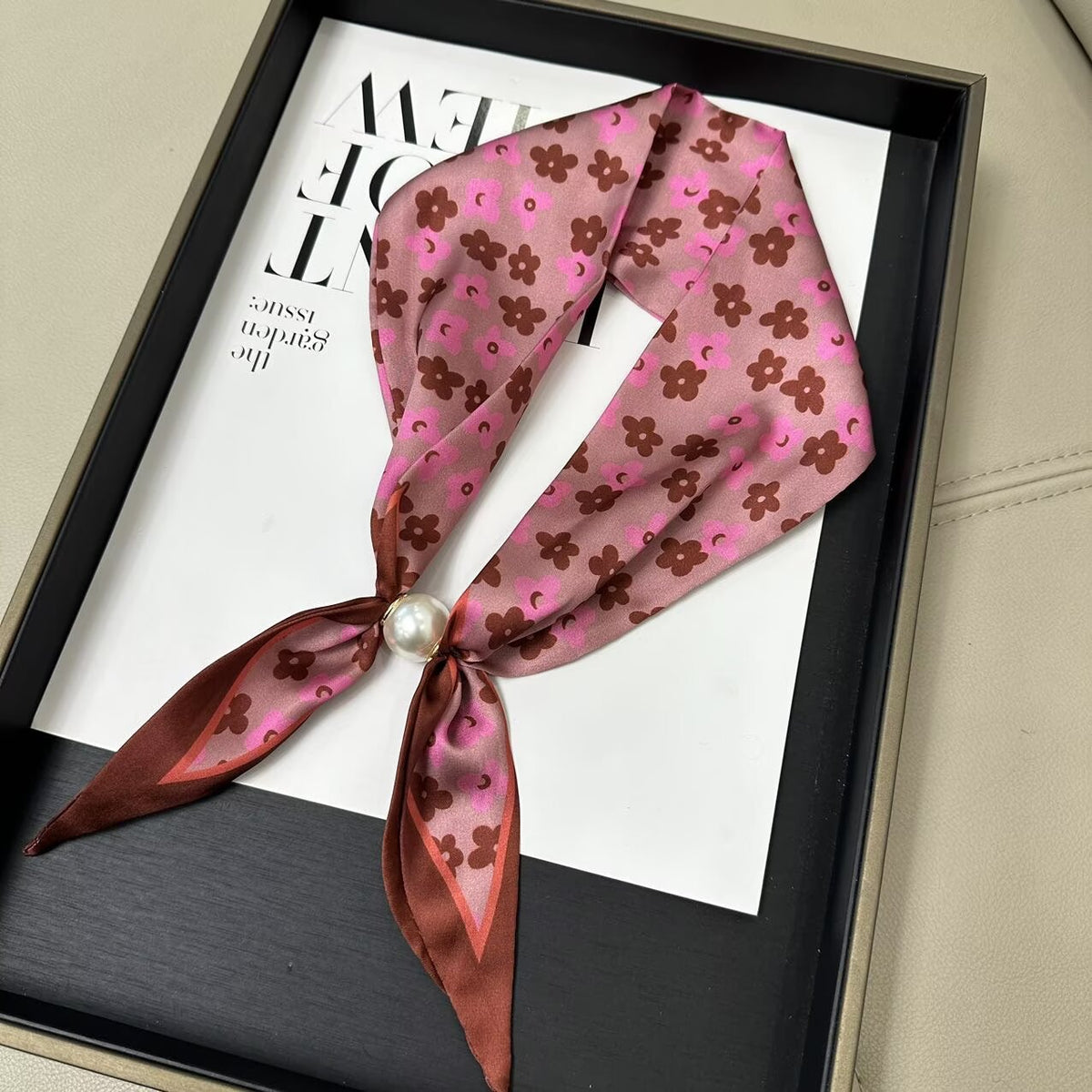 No-Tie Magnetic Pearl Clasp Soft Scarf