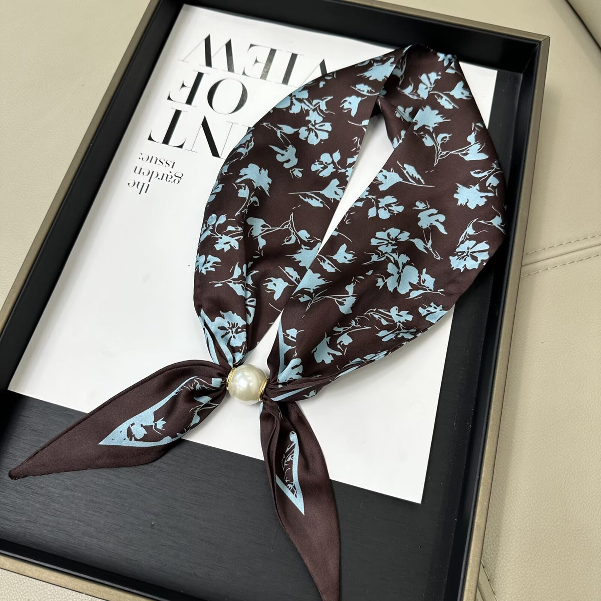 No-Tie Magnetic Pearl Clasp Soft Scarf