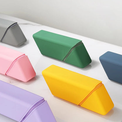 Magnetic Soft Silicone Pencil Case Large Capacity Expandable Silicone Pouch