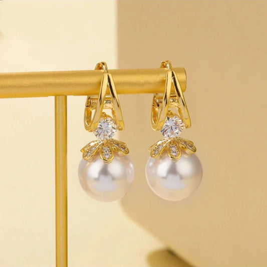 High Quality - Luxury Pearl Earrings with Diamonds